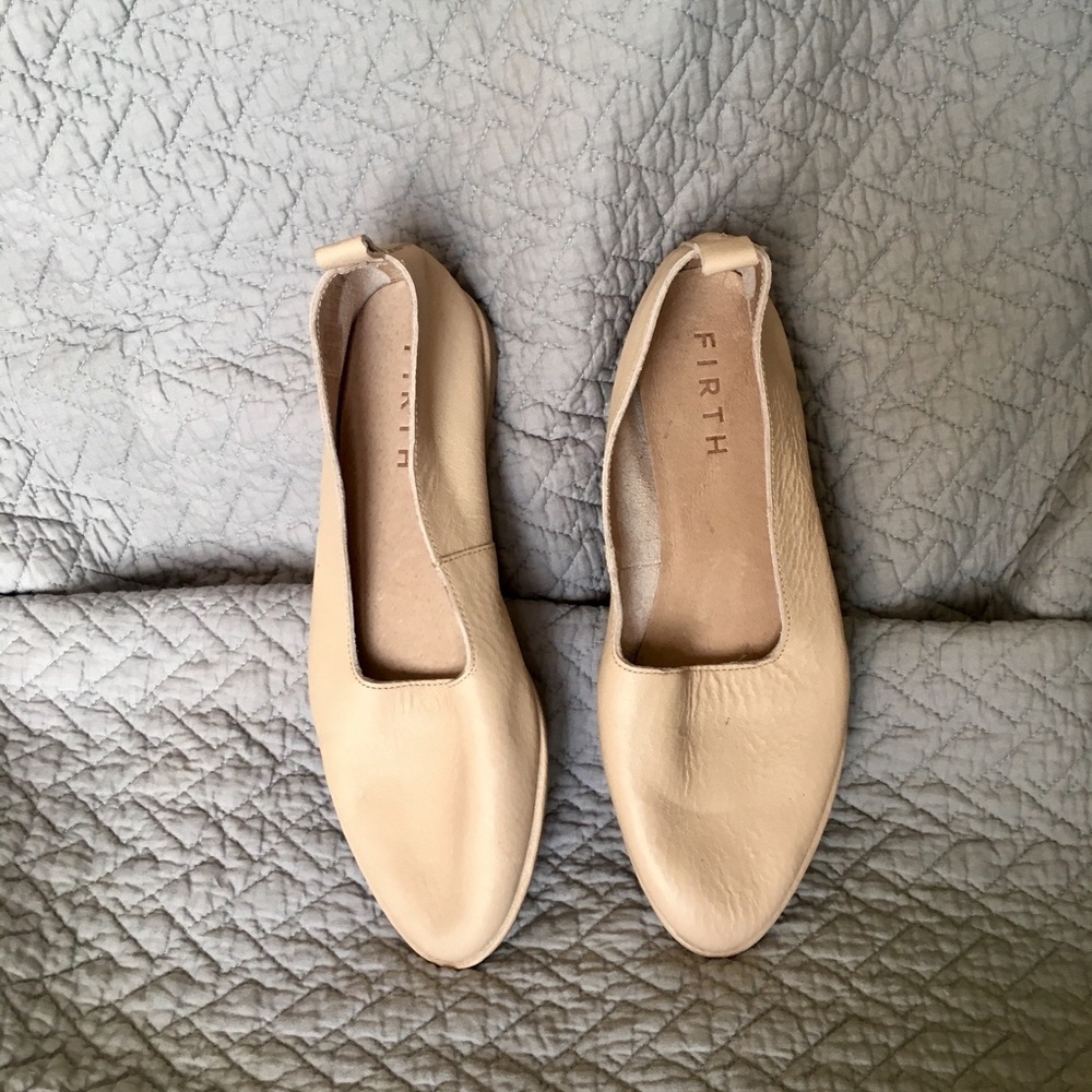💕FIRTH flats💕 - Picture 3 of 5